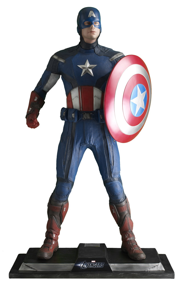 The Avengers Life-Size Staty Captain America 198 cm